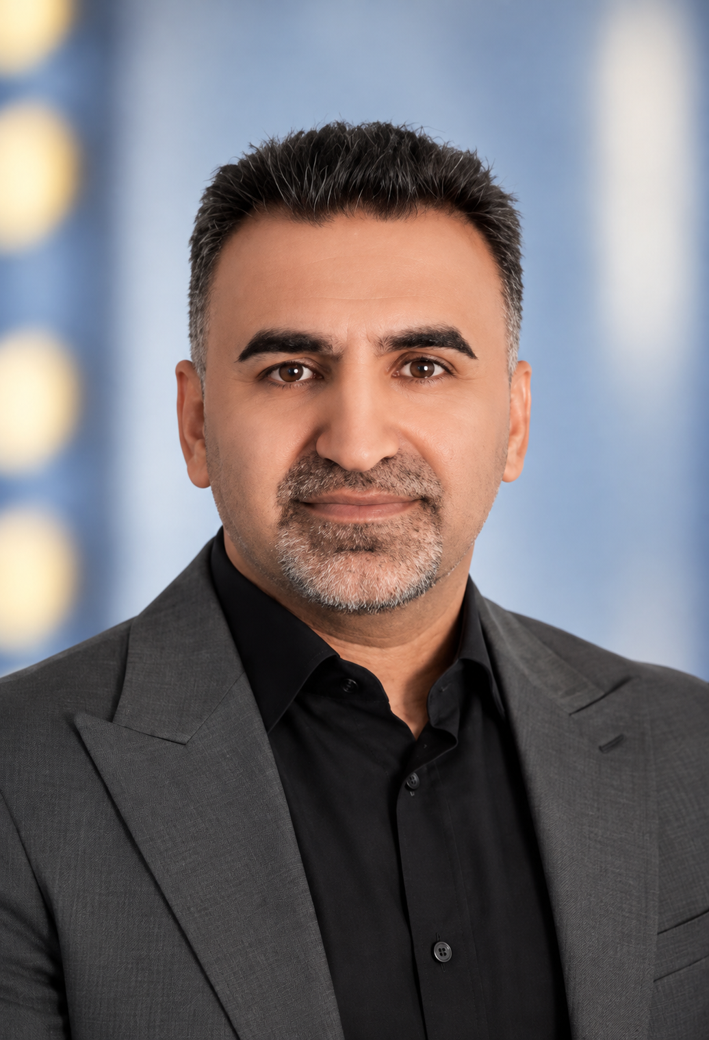 دانیال کریمی